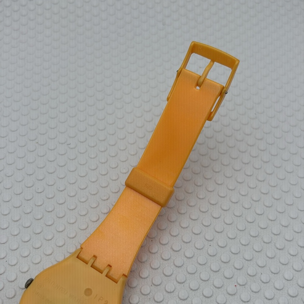 Swatch Watch - GJ132 - FLAKY YELLOW - Picture 8 of 10